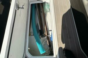 29ft Regal Yacht For Sale