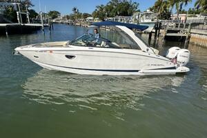 29ft Regal Yacht For Sale