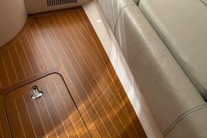 38ft Intrepid Yacht For Sale