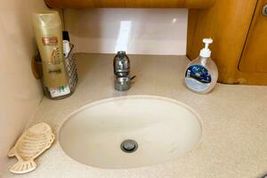 38ft Intrepid Yacht For Sale