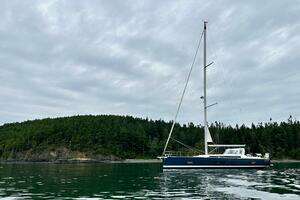 2014 Beneteau Oceanis 55 thumbnail 6