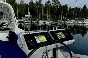 2014 Beneteau Oceanis 55 thumbnail 29