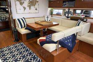 2014 Beneteau Oceanis 55 thumbnail 14