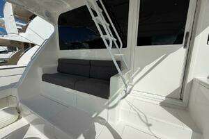 1999 Viking 58 Convertible thumbnail 6