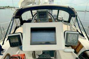1992 Catalina 34 MkII thumbnail 6