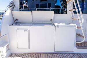 1998 Ocean Yachts 48 Super Sport thumbnail 13