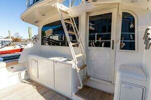 1998 Ocean Yachts 48 Super Sport thumbnail 11