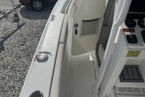 21ft Sea Hunt Yacht For Sale