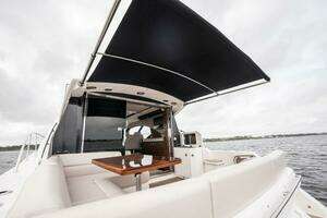 2015 Sea Ray 510 Sundancer thumbnail 51