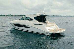 2015 Sea Ray 510 Sundancer thumbnail 55