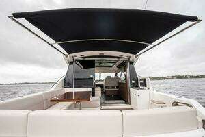 2015 Sea Ray 510 Sundancer thumbnail 52