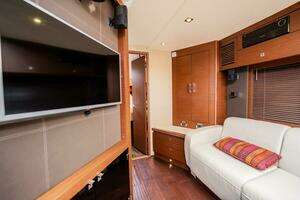 2015 Sea Ray 510 Sundancer thumbnail 27