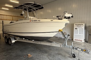 22ft Robalo Yacht For Sale