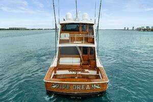 2022 Viking 68 Enclosed Bridge thumbnail 99
