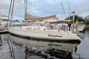 UBIQUITOUS 46ft Outbound Yacht For Sale