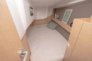 30ft Beneteau Yacht For Sale