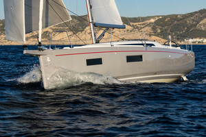34ft Beneteau Yacht For Sale