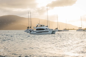 54FT (16.46M) AQUILA yacht for sale