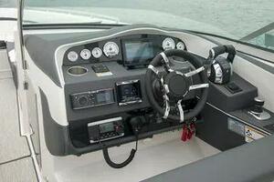 32ft Regal Yacht For Sale