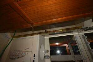 1993 Ocean Yachts 44 Motoryacht thumbnail 16