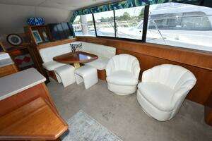 1993 Ocean Yachts 44 Motoryacht thumbnail 40