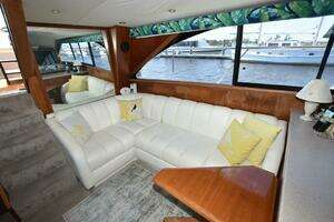 1993 Ocean Yachts 44 Motoryacht thumbnail 39