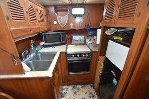 1985 Albin 43 Double Cabin thumbnail 15