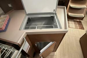 Disconnect 40ft Beneteau Yacht For Sale