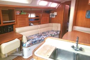 HULLABLOO 41ft Catalina Yacht For Sale