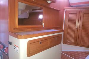HULLABLOO 41ft Catalina Yacht For Sale