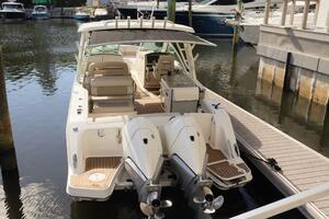 32ft Boston Whaler Yacht For Sale