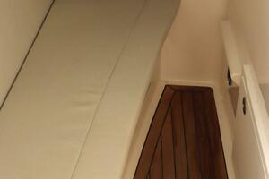 32ft Boston Whaler Yacht For Sale