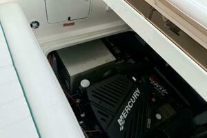 33ft Sea Ray Yacht For Sale