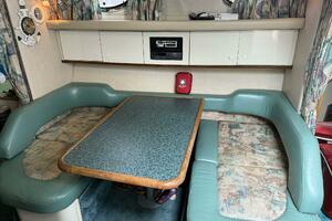 33ft Sea Ray Yacht For Sale