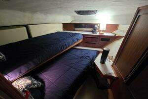 1988 Sea Ray 415 thumbnail 21