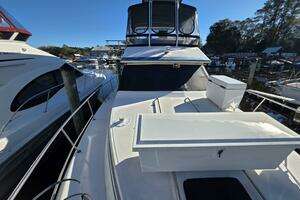 1988 Sea Ray 415 thumbnail 18
