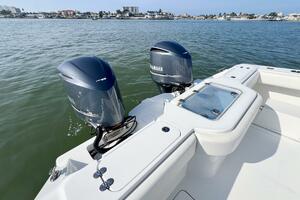 Photo 5851510 for 2015 Freeman 34VH  