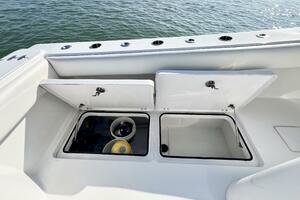 Photo 5851526 for 2015 Freeman 34VH  