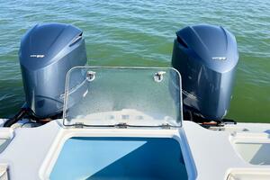 Photo 5851529 for 2015 Freeman 34VH  