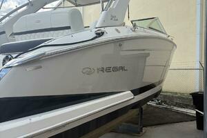 29ft Regal Yacht For Sale
