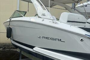 29ft Regal Yacht For Sale