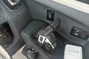 29ft Regal Yacht For Sale