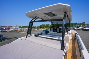 Photo 7399939 for 2027 De Antonio Yachts D32  
