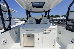In Stock 28ft Wellcraft Yacht For Sale