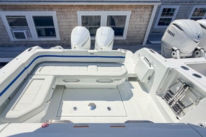 In Stock 28ft Wellcraft Yacht For Sale