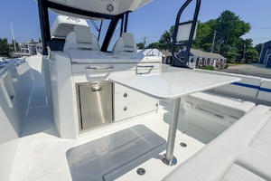 In Stock 28ft Wellcraft Yacht For Sale