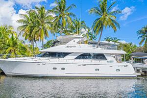 Margarita 74ft Ocean Alexander Yacht For Sale