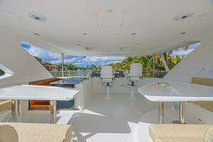 2010 Ocean Alexander 74 Motoryacht thumbnail 14