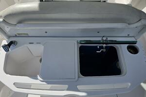 27ft Everglades Yacht For Sale