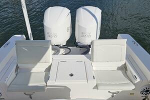 27ft Everglades Yacht For Sale